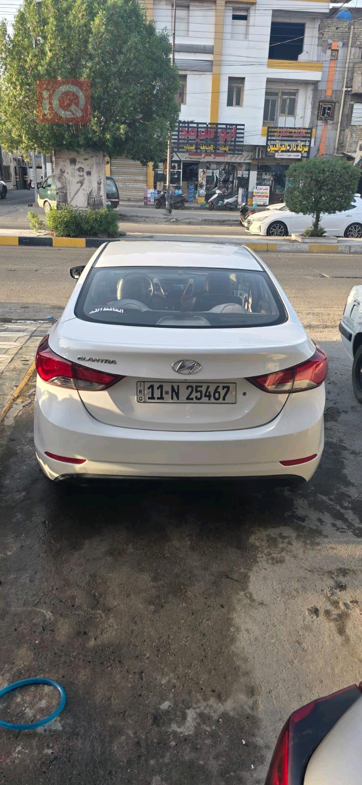 Hyundai Elantra